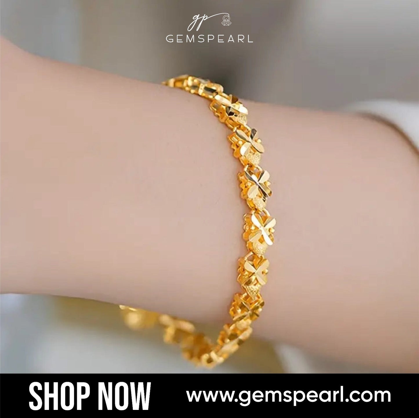 24K Gold Plated Shimmering Lucky Clover Heart Bracelet - Golden Luxury Charm